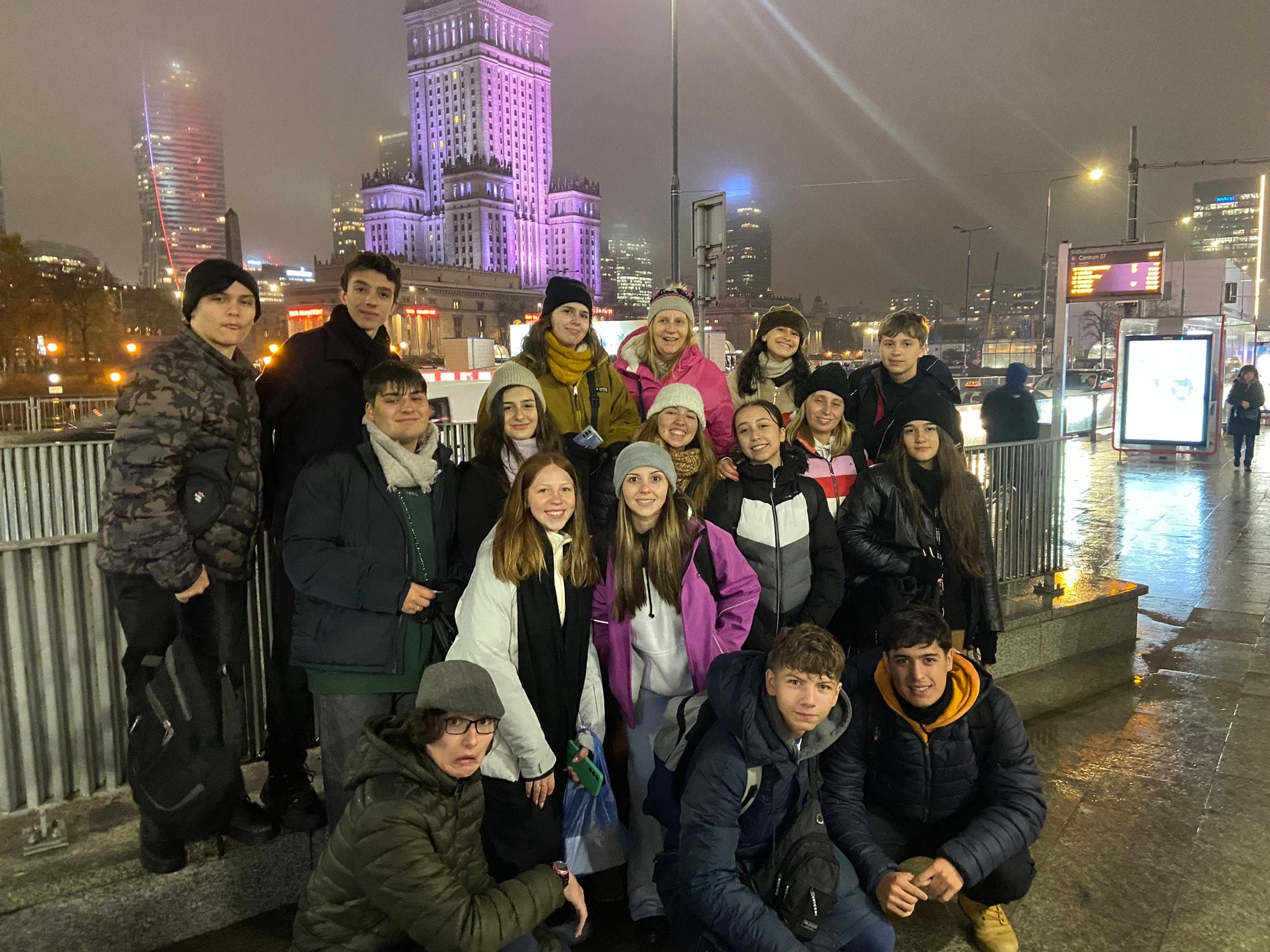 Jóvenes de la comunidad polaca en la tierra de sus antepasados